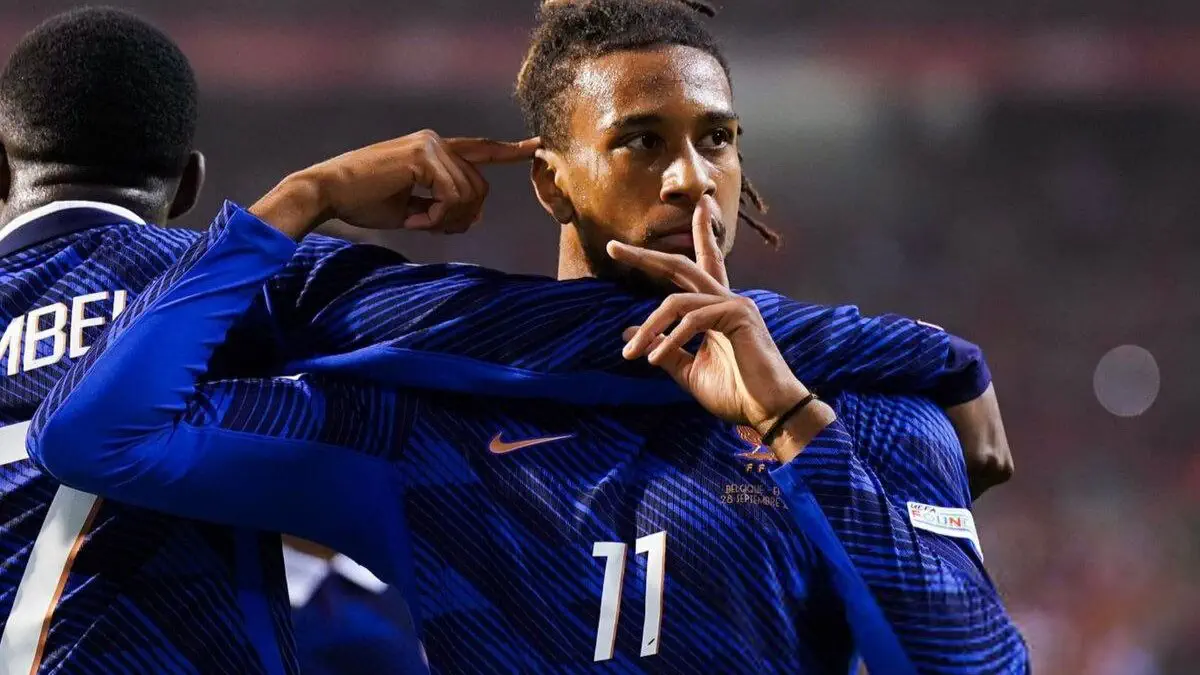Equipe de France : Zinédine Zidane s'enflamme pour Michael Olise