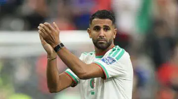الجزائر: نادٍ يمد يد العون لرياض محرز