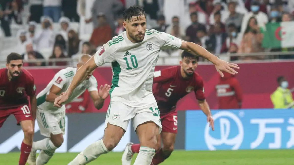 Algérie : deux dossiers compliquent le retour de Youcef Belaïli !