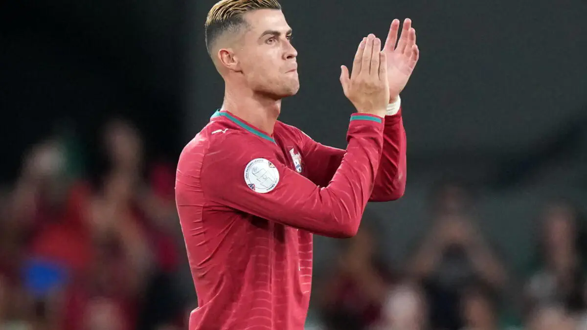 Portugal : le « like » de Cristiano Ronaldo qui relance la polémique !