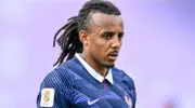 FC Barcelone : déclassé par Hansi Flick, Jules Koundé s'explique