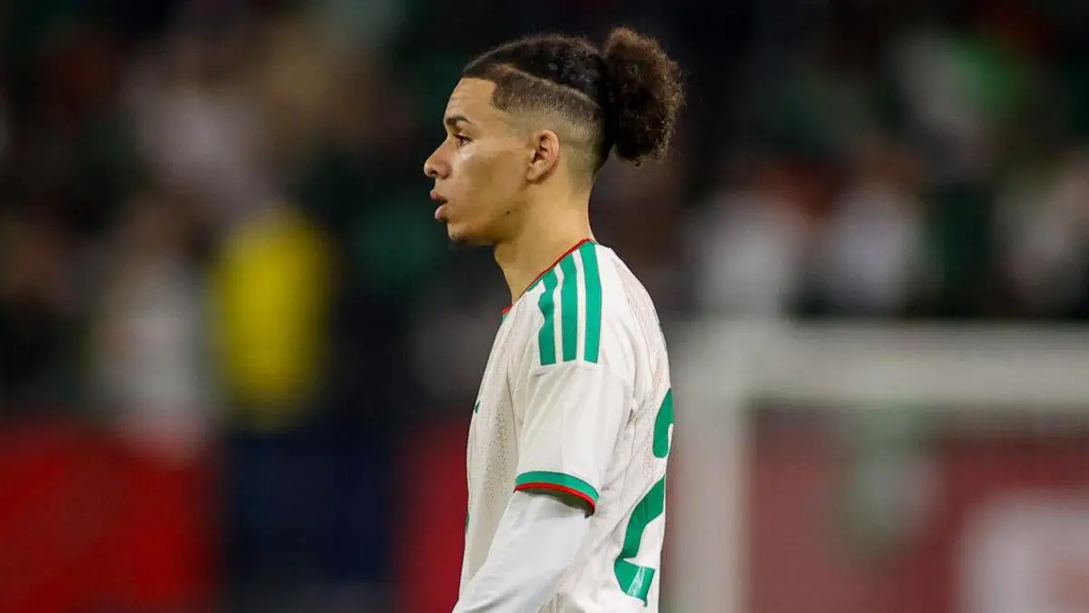 Algérie 2 - 1 Niger : Ilan Kebbal pointe les lacunes !