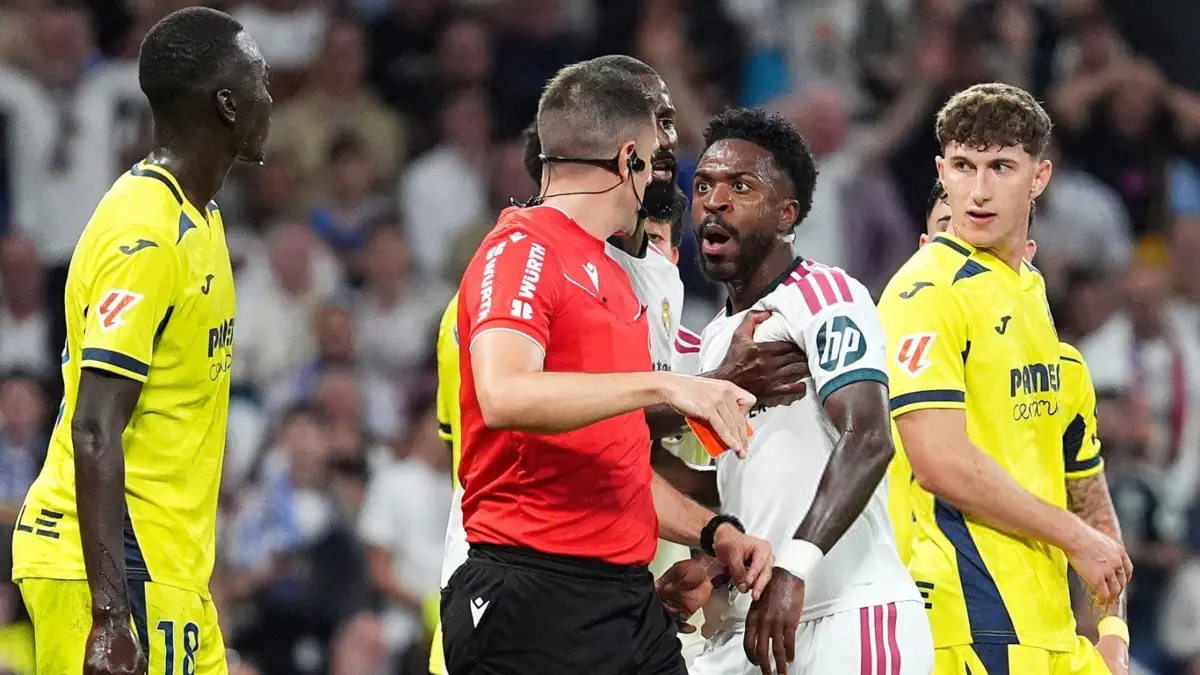 What is the final decision regarding the possibility of Vinicius' absence from El Clásico?