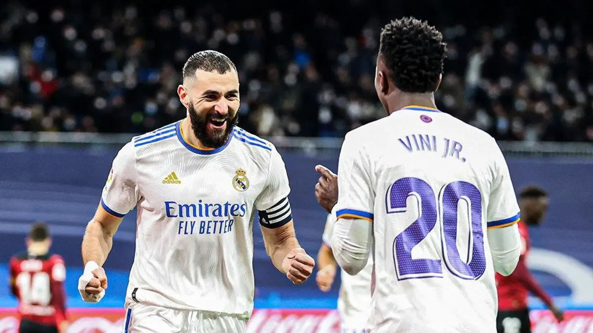FC Versailles : l'ancien coiffeur de Benzema et Vinicius Jr en feu
