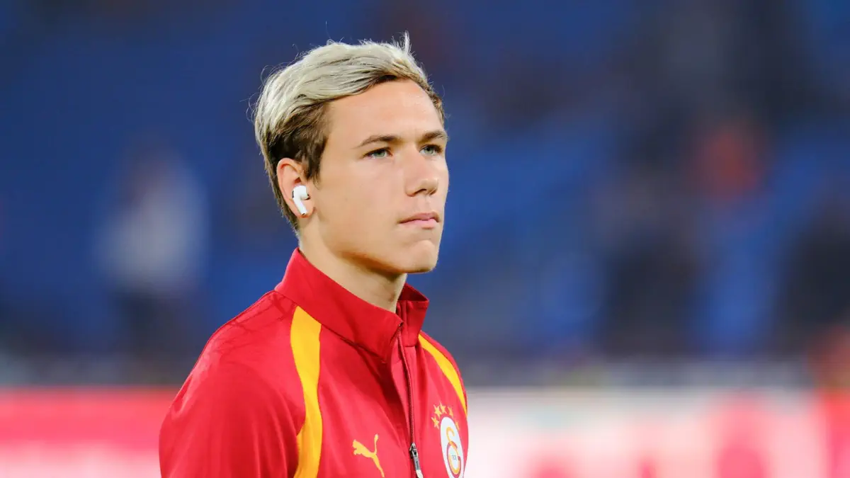 Barcelona: The Catalan club is interested in Galatasaray star Aleksey Batrakov! 