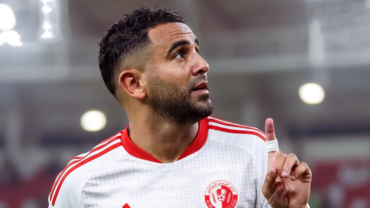 Riyad Mahrez rejoint officiellement Al-Shamal !