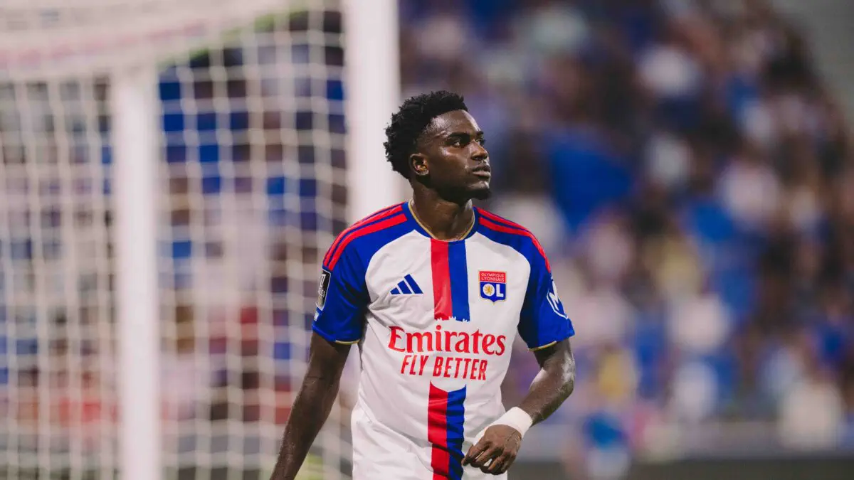 Ligue Europa : Ernest Nuamah participe au succès de Lyon contre Crystal Palace
