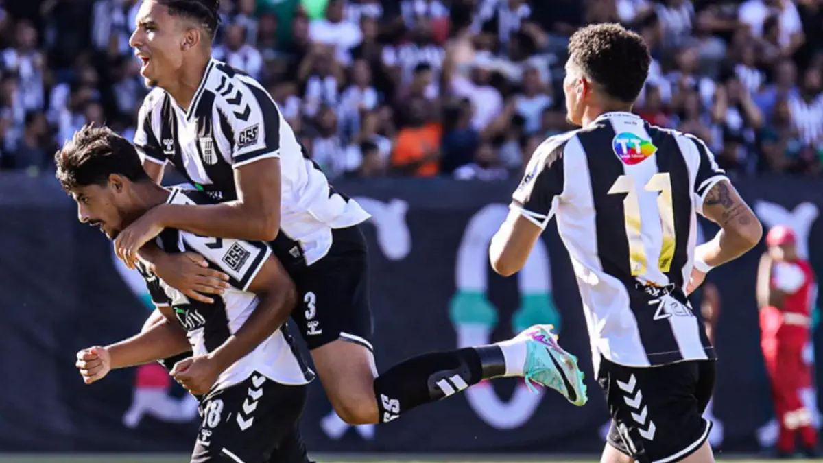 Coupe de la Confédération de la CAF : CS Sfaxien – AFAD, jamais deux sans trois ?