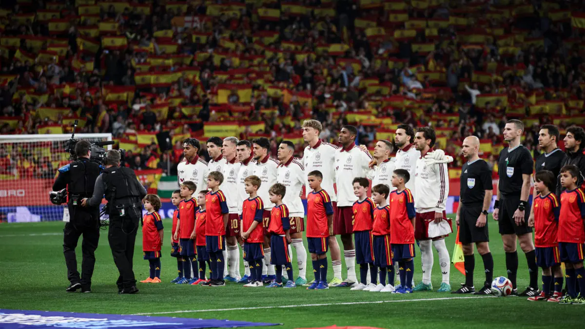 FIFA sanctions Spain after racist incidents against Egypt!