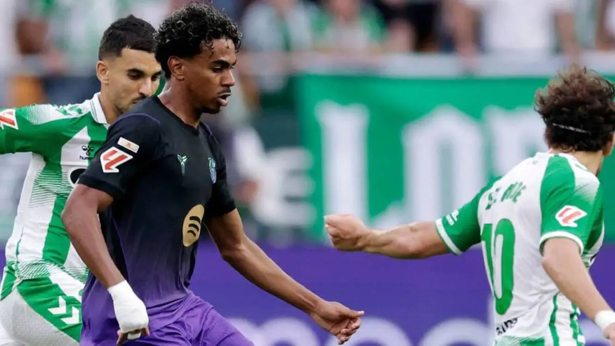 Barcelone bat le Real Betis 5-2 dans un thriller à sept buts, avec un Lamine Yamal étincelant et un but d’Abde Ezzalzouli