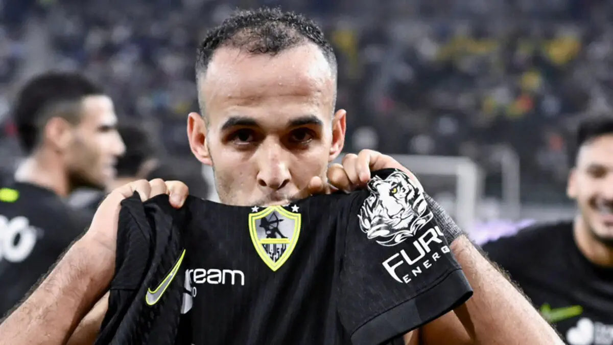 البديل السوبر ناصر منسي ينتزع فوزًا متأخرًا ليمنح الزمالك انتصارًا ثمينًا في مباراة الذهاب برواندا