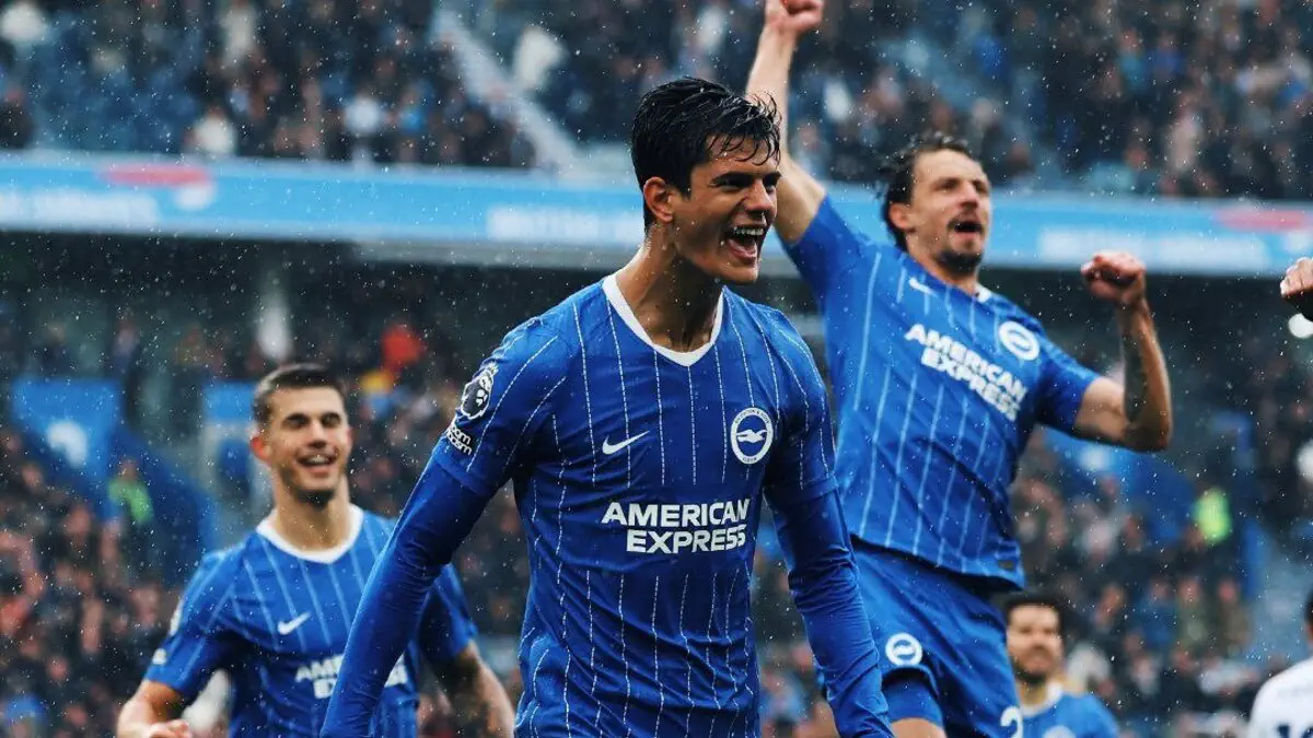 Premier League: Brighton sweep aside Crystal Palace and move temporarily into second place