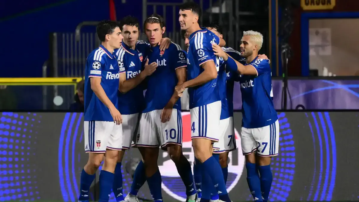 دوري أبطال أوروبا: كومو يصفع مانشستر يونايتد بأربعة أهداف مقابل هدف