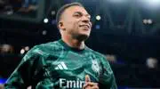 Le Ballon d’Or vu par les Algériens... L’ancien joueur de Porto place Mbappé sur le trône et dévoile sa liste controversée