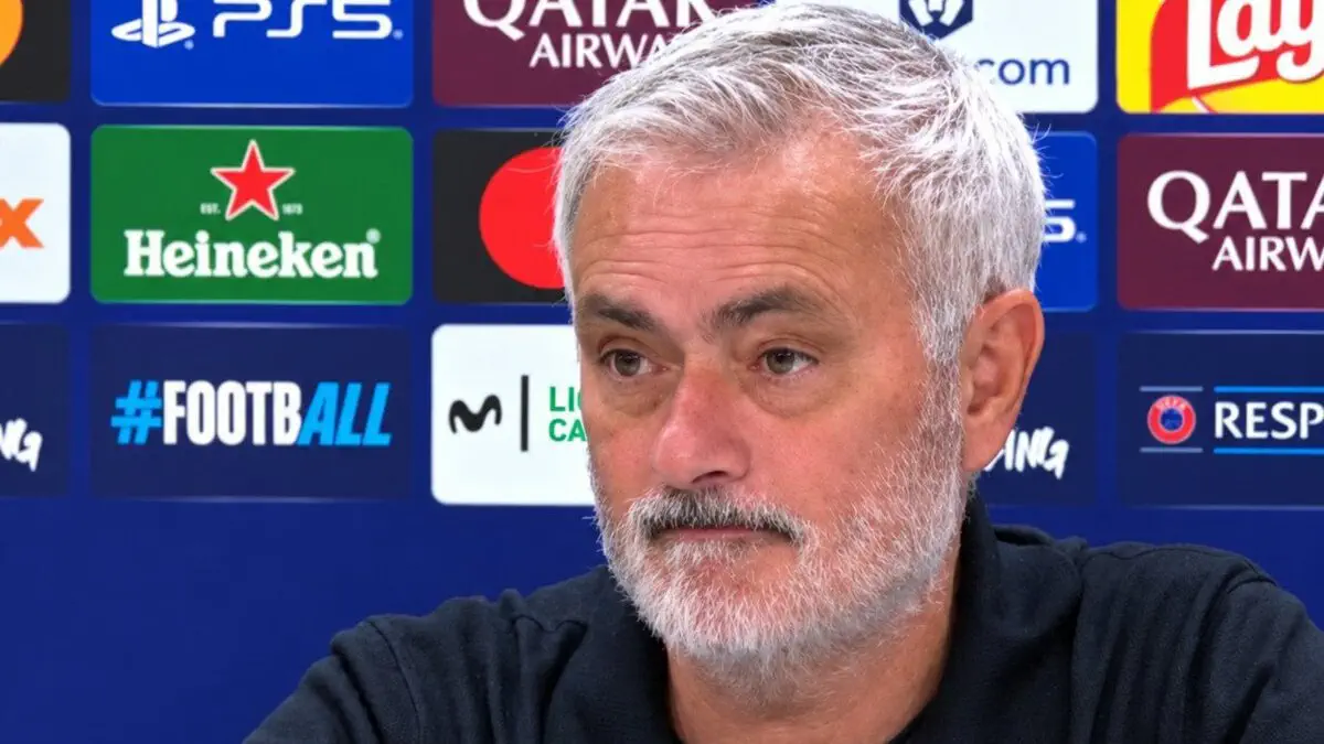 Clásico: José Mourinho sets the tone for the clash