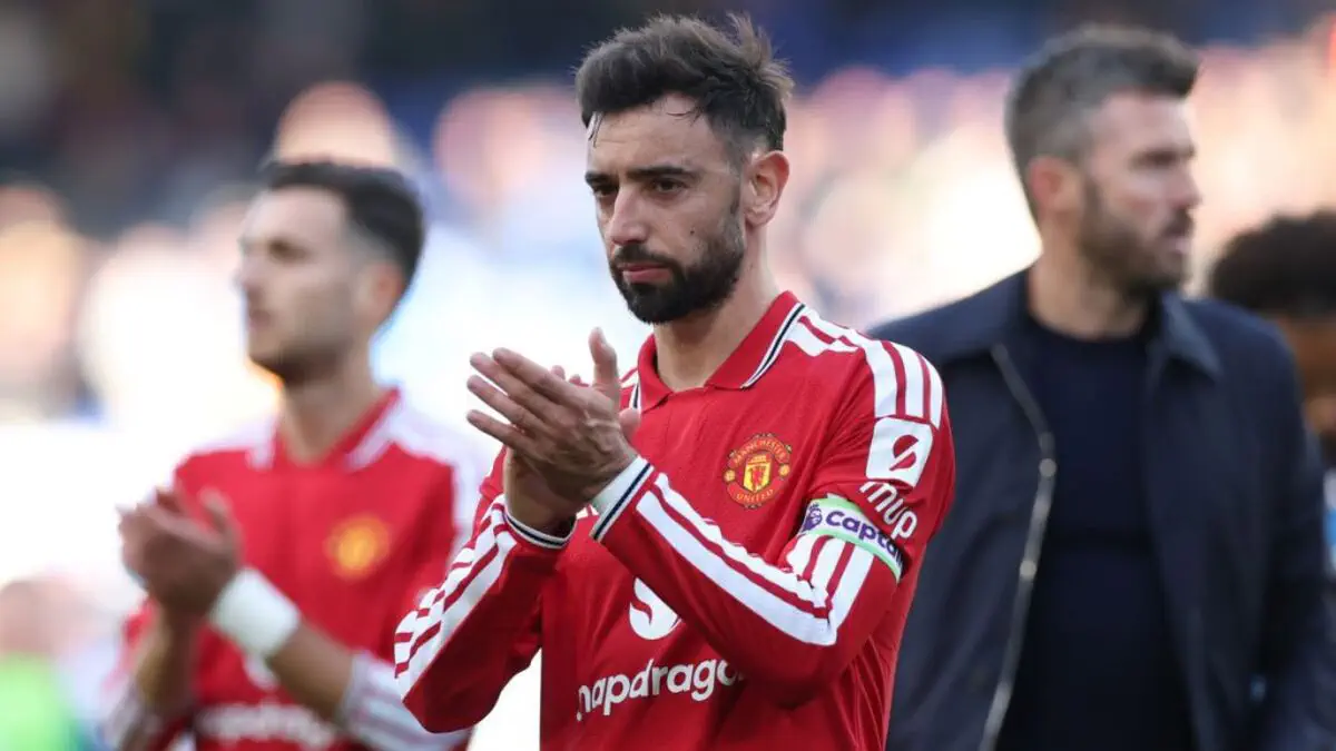 Manchester United: tensions between Bruno Fernandes and Michael Carrick after defeat to Como