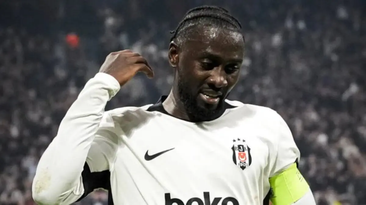 Wilfred Ndidi reveals the meaning behind his celebration against Crystal Palace