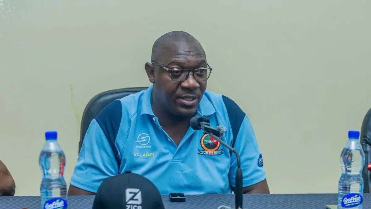 Red Arrows coach issues stern warning to Chiefs 
