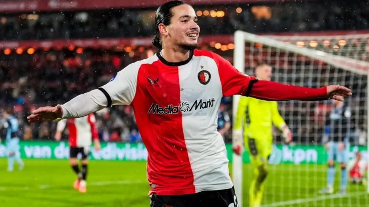 Feyenoord : Anis Hadj Moussa arrache le nul face au PSV Eindhoven