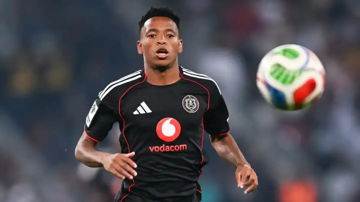 Relebohile Mofokeng’s father reveals for the first time the offer made to his son by Mamelodi Sundowns! 