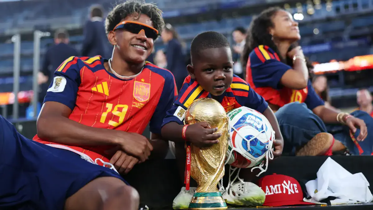 Ballon d’Or: Yamal’s little brother steals the show